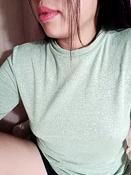 دردشة _YouAreMySunShine_ الجنسية المباشرة