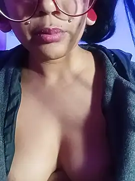 Živý XXX chat xblackstarX1
