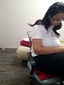 Celine_Faer1 라이브 XXX 채팅