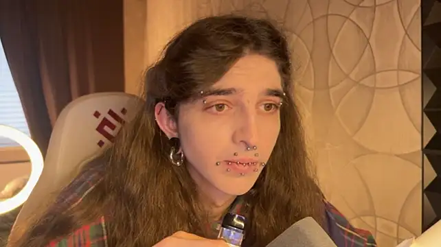 Kriisp Live XXX Chat