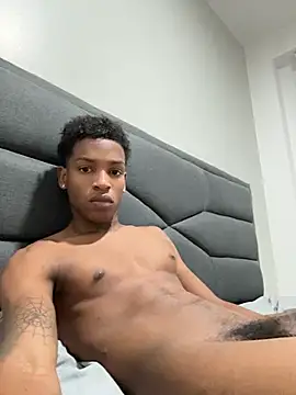 Chat XXX en directo de Jhan_Ngg