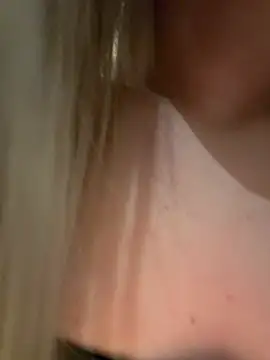 AlyssaFoxx_ 现场XXX聊天