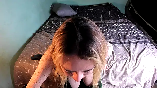 valerie_luxe_'s Live XXX Chat