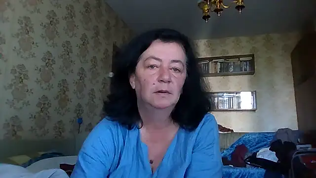XXX chat uživo modela GypsiQueen2