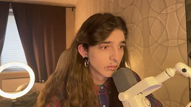 צ'אט XXX בשידור חי של Kriisp