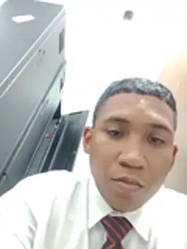 XXX chat uživo modela XXXPerro