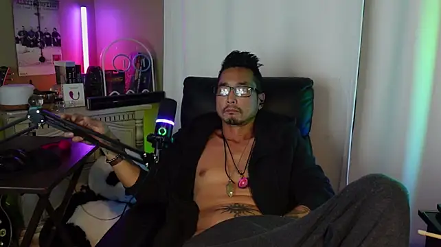 Ghost11_11 Chat XXX in diretta