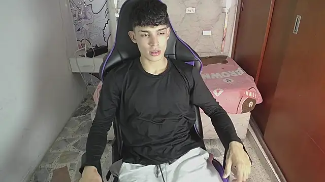 Chat +18 de Liom_Gym ao vivo