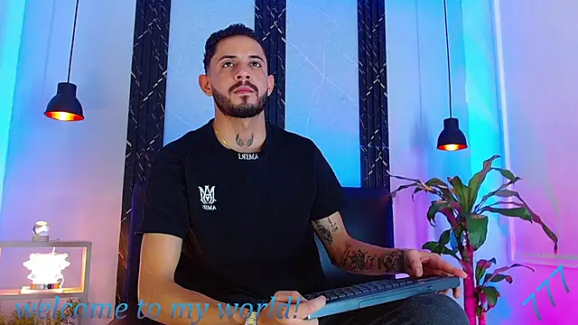 Erick_Wall – Naživo XXX chat