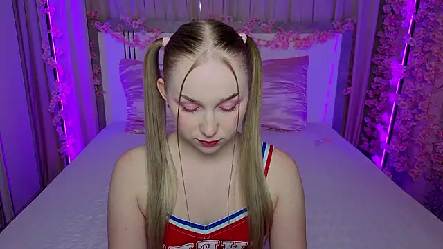 צ'אט XXX בשידור חי של LilyStarlight