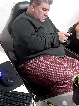 Czat XXX na żywo – 12Paradarte