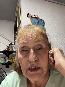 DulceDiaz's Live XXX Chat