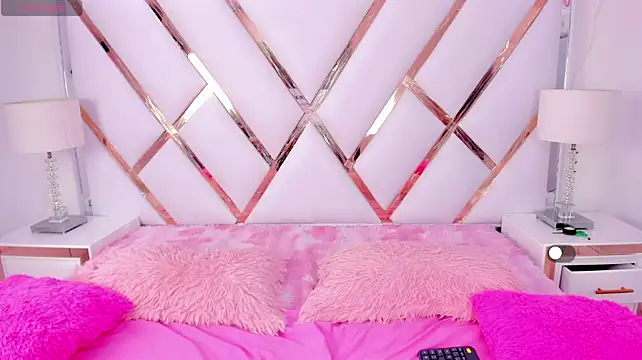 Онлайн чат XXX baby_sofia7