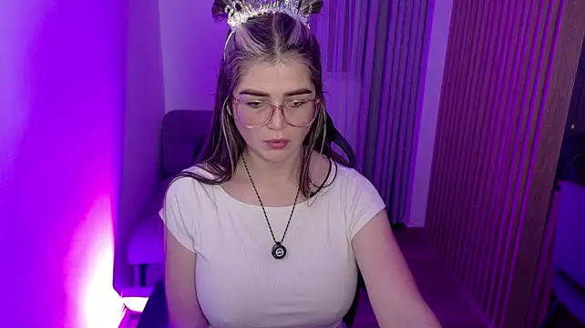 הופעת וובקאם של moon0626