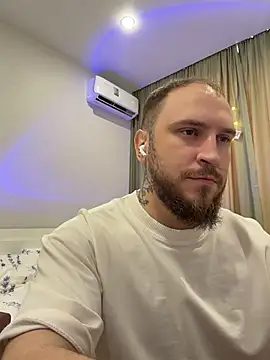 your_delicious_man's Live XXX Chat