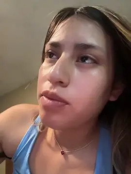 romyamo's Live XXX Chat