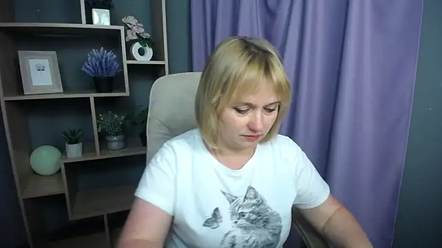 Czat XXX na żywo – KiraSmiling