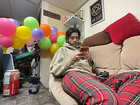 צ'אט XXX בשידור חי של Izzy1369