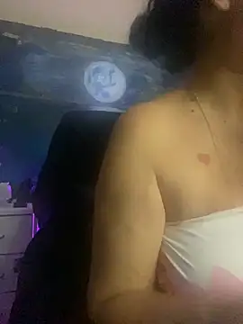 צ'אט XXX בשידור חי של TheDime