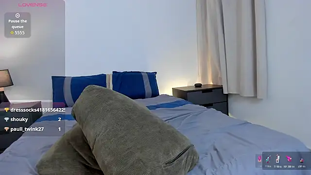 Nate_Ocean Adlı Modelin Canlı XXX Sohbeti