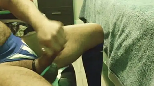 צ'אט XXX בשידור חי של KY_Sir35