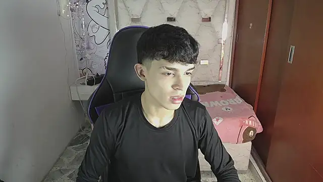 Chat XXX ao vivo de Liom_Gym