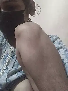 צ'אט XXX בשידור חי של hot_taara