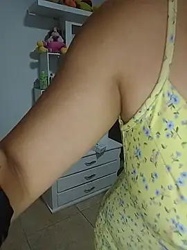 Živý XXX chat bella-diaz