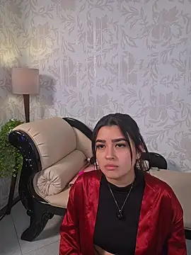 Emilygh1_: онлайн-секс-чат