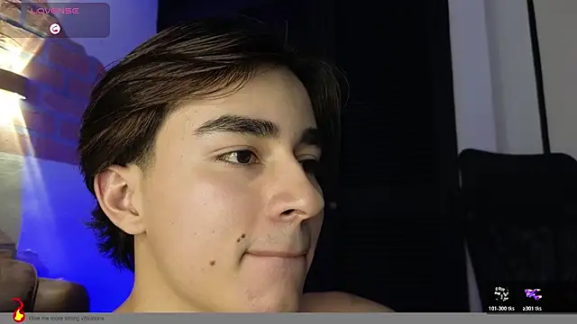 Connorr_01 Live XXX-chat