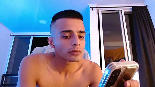 Chat +18 de Bad_Boy_Carter69 ao vivo