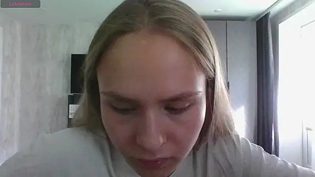 Annie_Cohn Adlı Modelin Canlı XXX Sohbeti