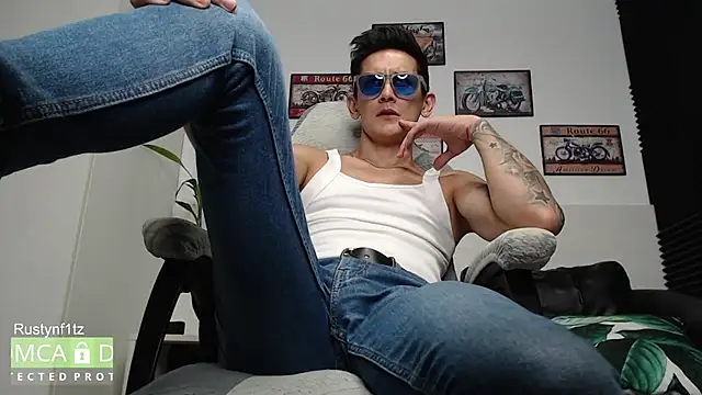 Rustynf1tz_ Adlı Modelin Canlı XXX Sohbeti