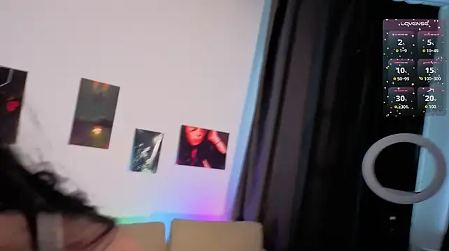 צ'אט XXX בשידור חי של KristanTienken