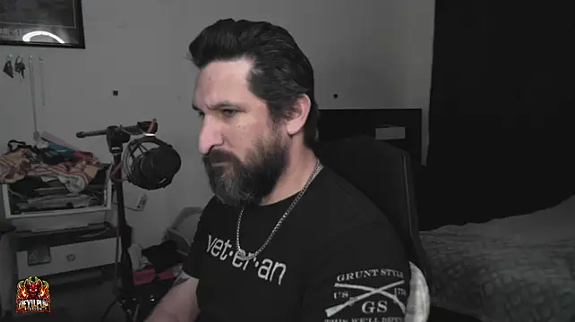 DevilPup75_'s Live XXX Chat