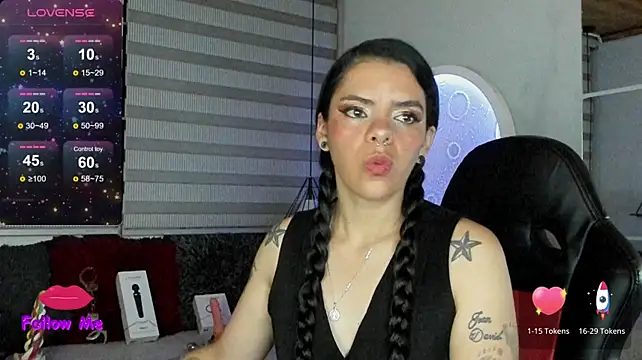 natasha_logan_ Chat XXX in diretta