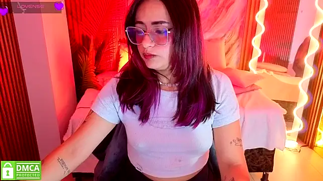 Chat +18 de kristen_tay ao vivo
