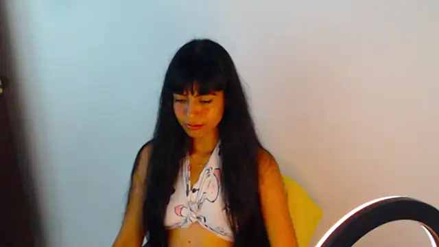 Chat +18 de meganmiauu ao vivo