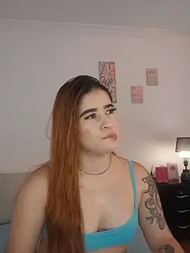 MartinaConnorr Adlı Modelin Canlı XXX Sohbeti