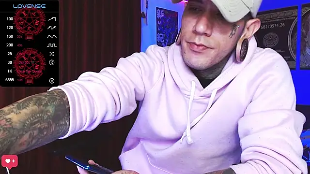 jhonny__ackerman Adlı Modelin Canlı XXX Sohbeti