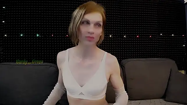 Hardy_Green's Live XXX Chat