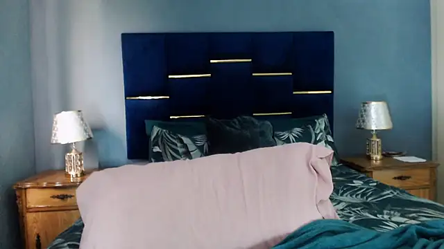 BustyyFaye Obrolan Langsung XXX