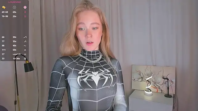 MaireLanda XXX чат на живо