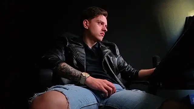 Chat +18 de FelixStarkk ao vivo