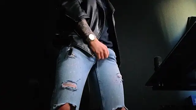 FelixStarkkのライブXXXチャット