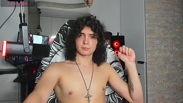 Dean_Raven Live XXX-Chat
