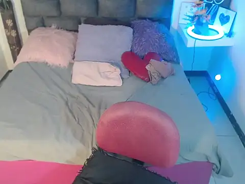 Valentine_Rose Live XXX-Chat