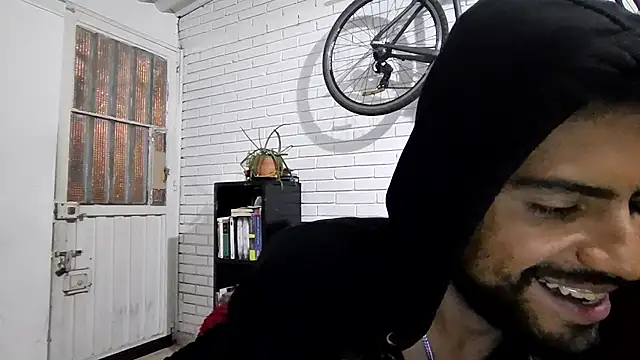 JBond007BBC Live XXX-Chat