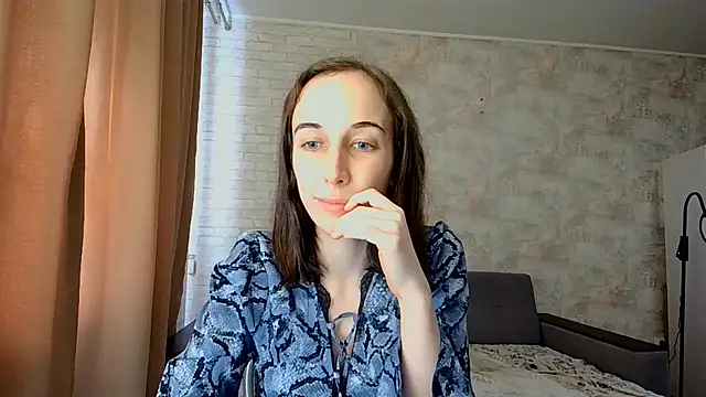 Anika_bloom élő XXX-chatje