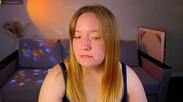 Sophia_Millery Live XXX-Chat
